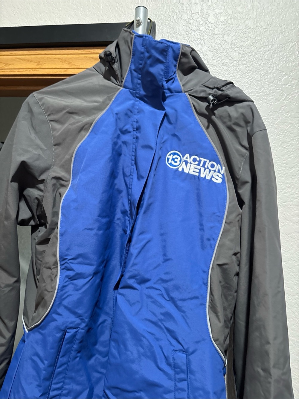 13 ABC Weather Channel & News Men's Blue and Gray Weatherproof Lands End Jacket